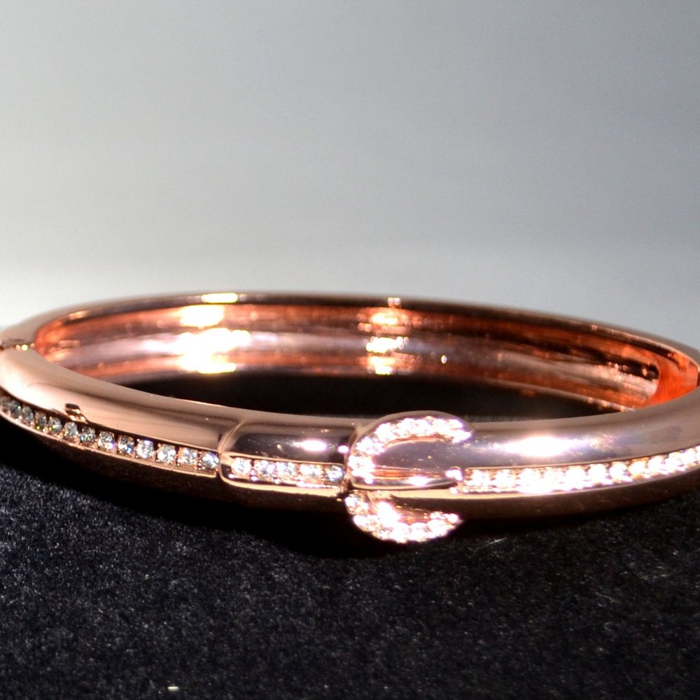 Rose Gold tone Bracelet Earring and Ring Set
